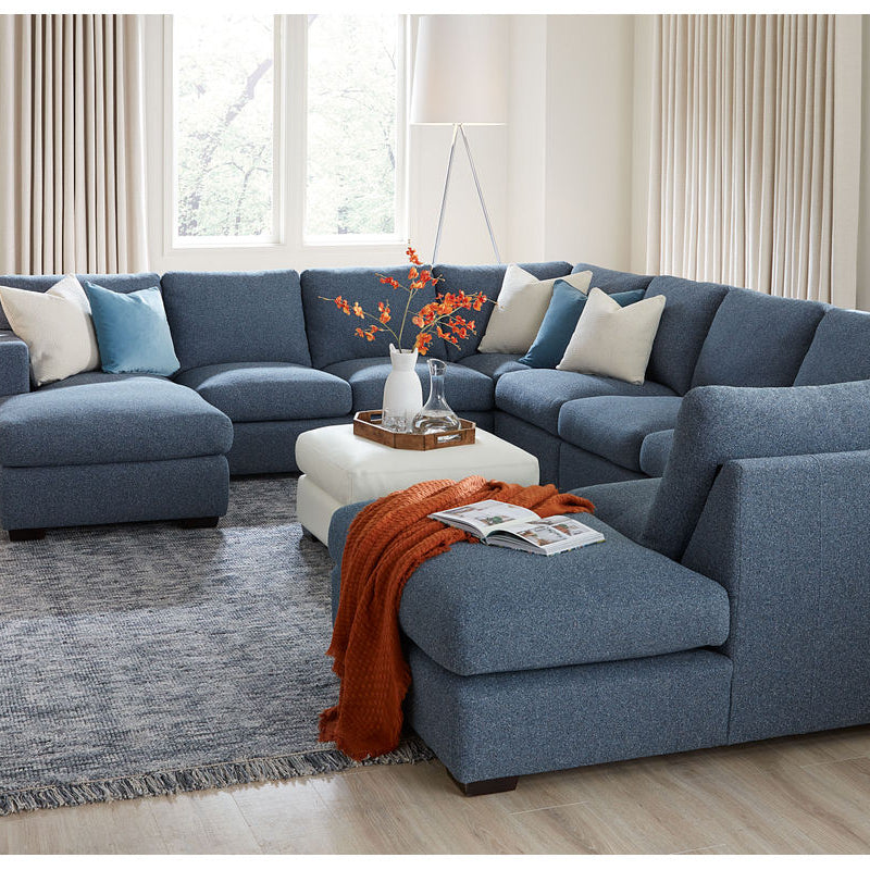Palliser Colebrook Customizable Sectional