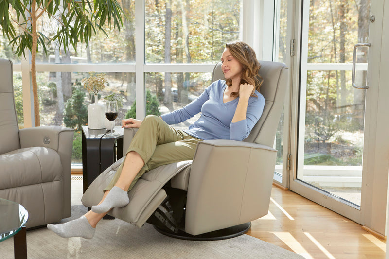 Fjords Harstad Swing Relaxer Zero Gravity Motorized Recliner Chair