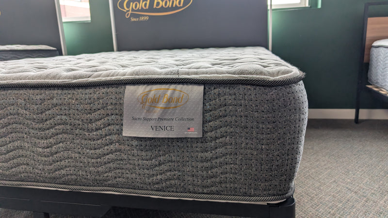 Venice Plush Mattress by Gold Bond
