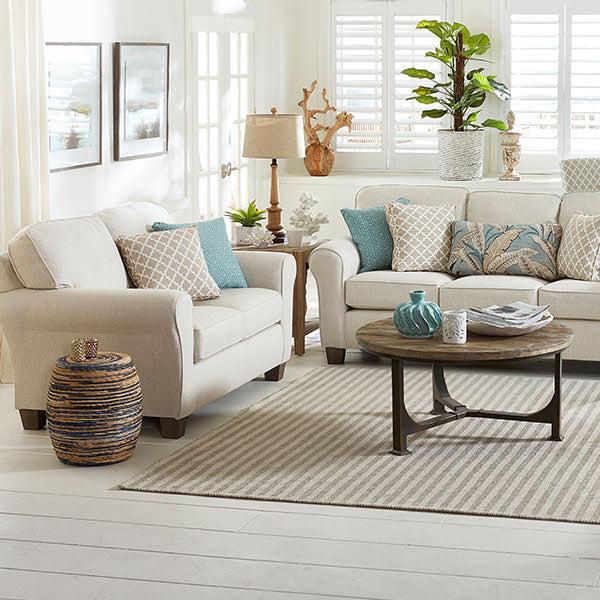 Annabel Loveseat