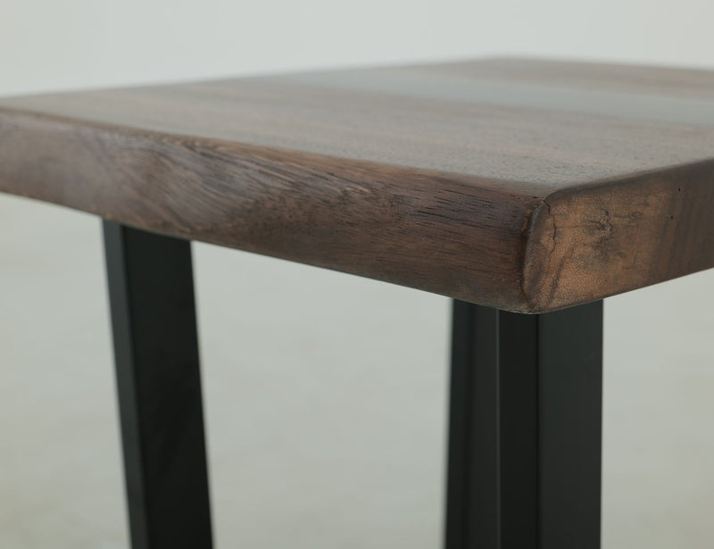 Riverwood - Table