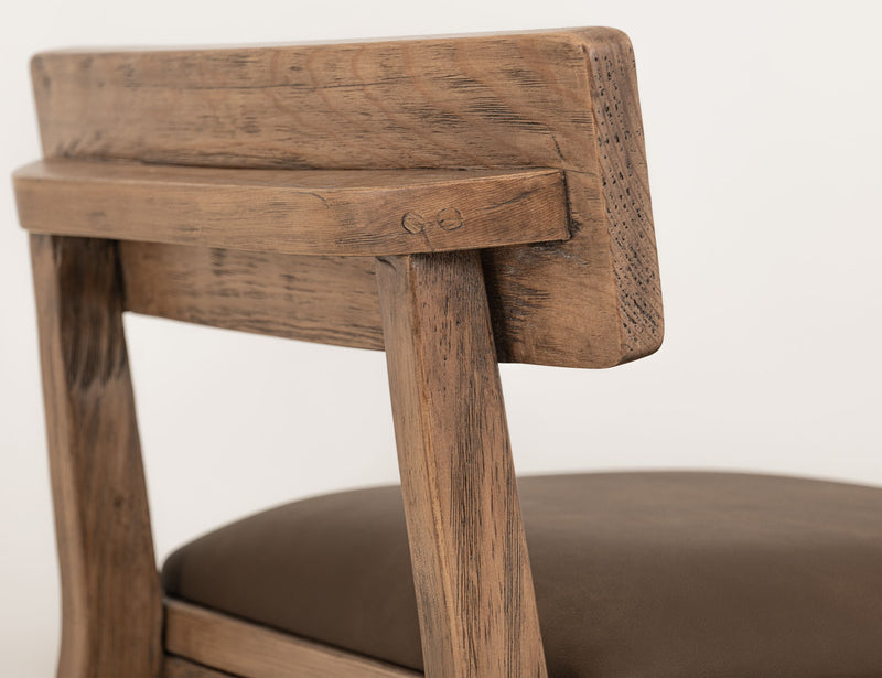 Balam - 30" Barstool (Set of 2) - Light Brown / Dark Brown